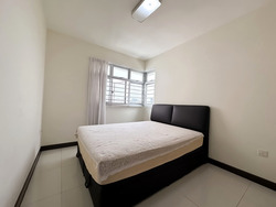 Blk 292C Skypeak @ Bukit Batok (Bukit Batok), HDB 5 Rooms #585829211